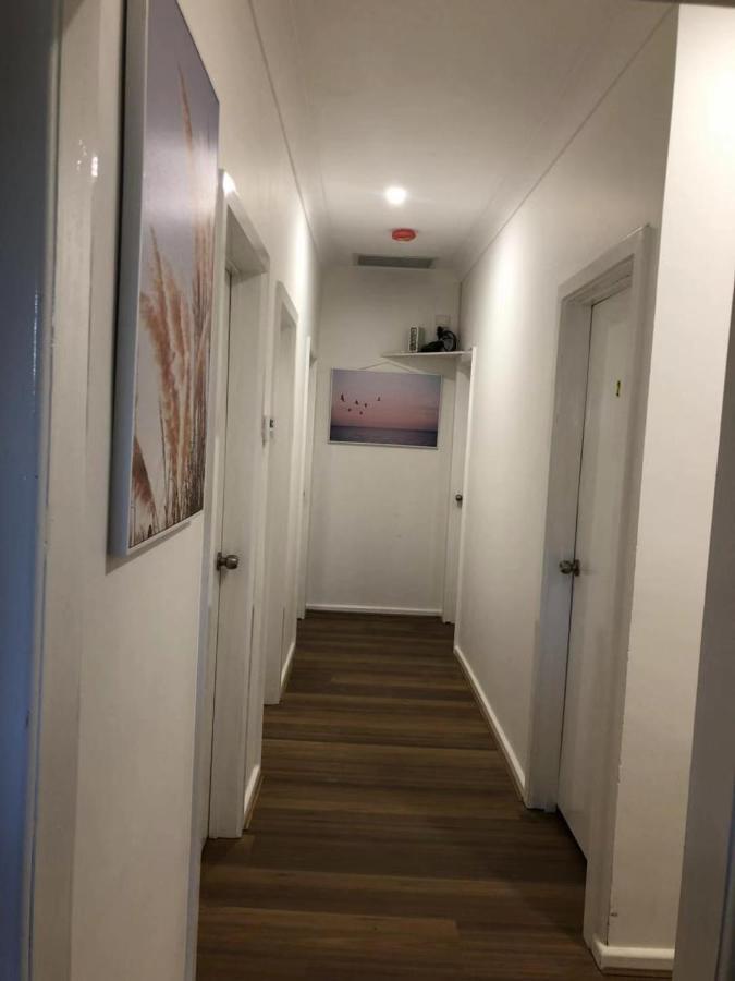 Melbourne Short Stay- Burwood Deakin Uni墨尔本民宿-迪肯大学burwood Exterior photo